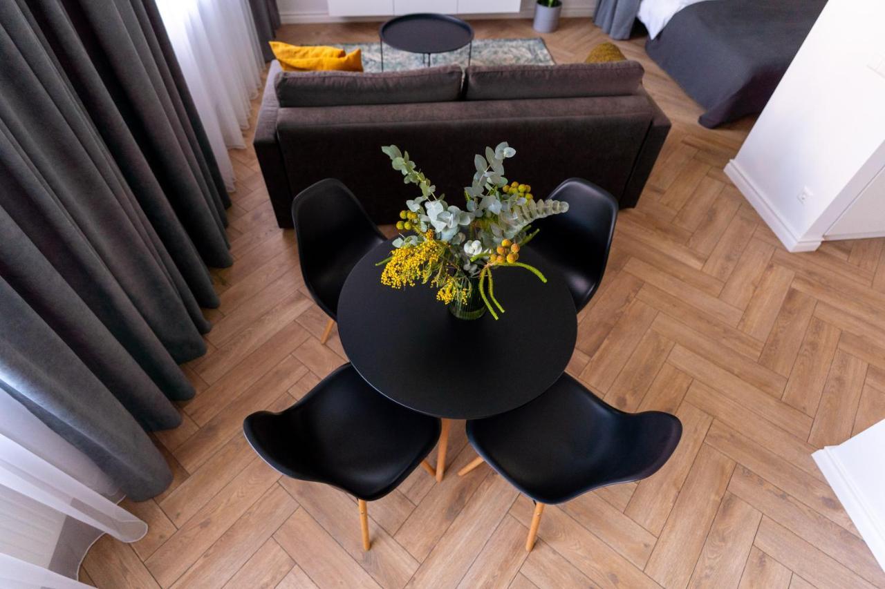 Cozy Apartment In Kaunas Center Exterior photo